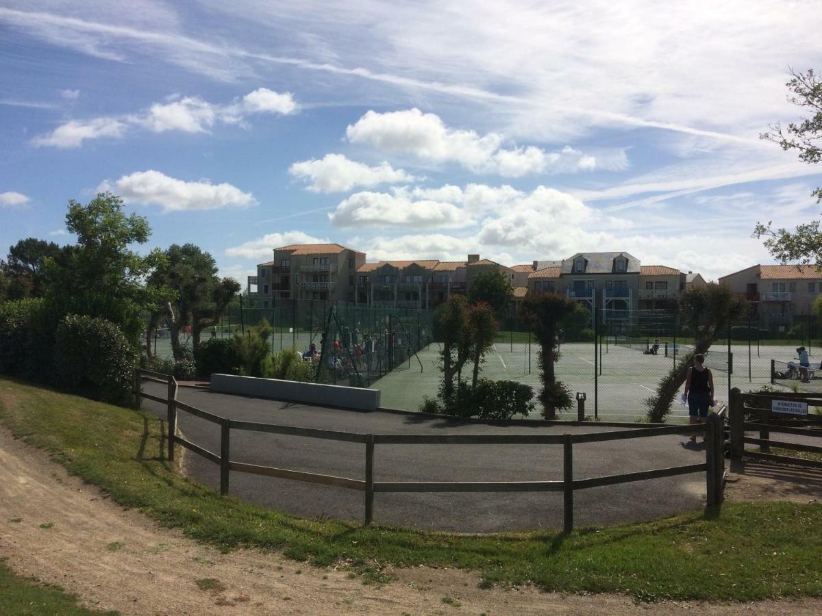 3 Bedrooms Holiday Home Golf Resort Port-Bourgenay Talmont-Saint-Hilaire Exteriör bild